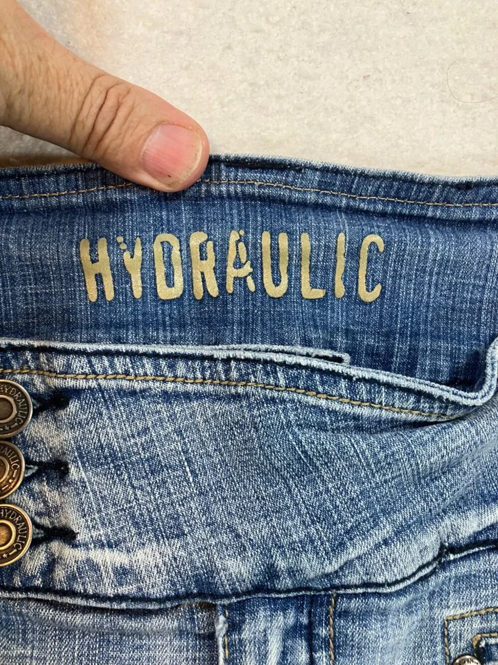Hydraulic denim jean